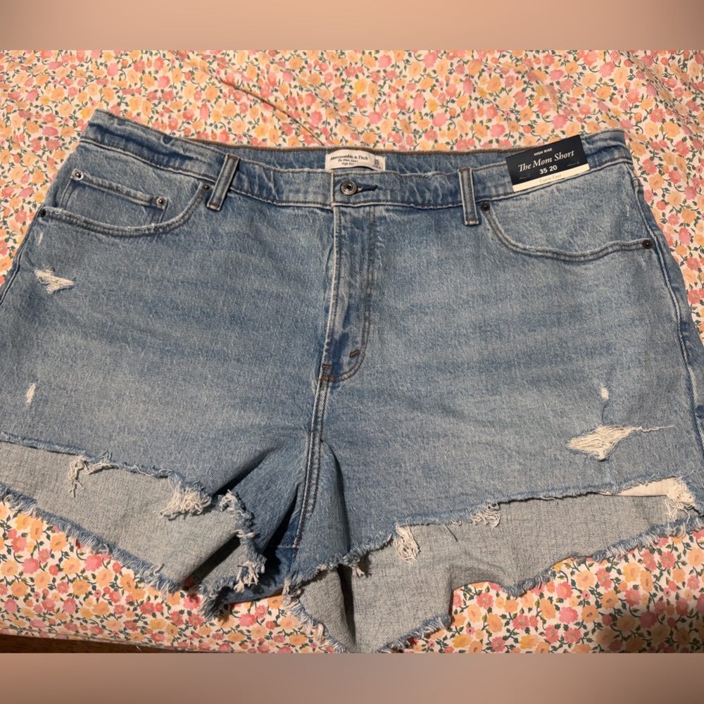 Abercrombie Curve Love, Mom shorts